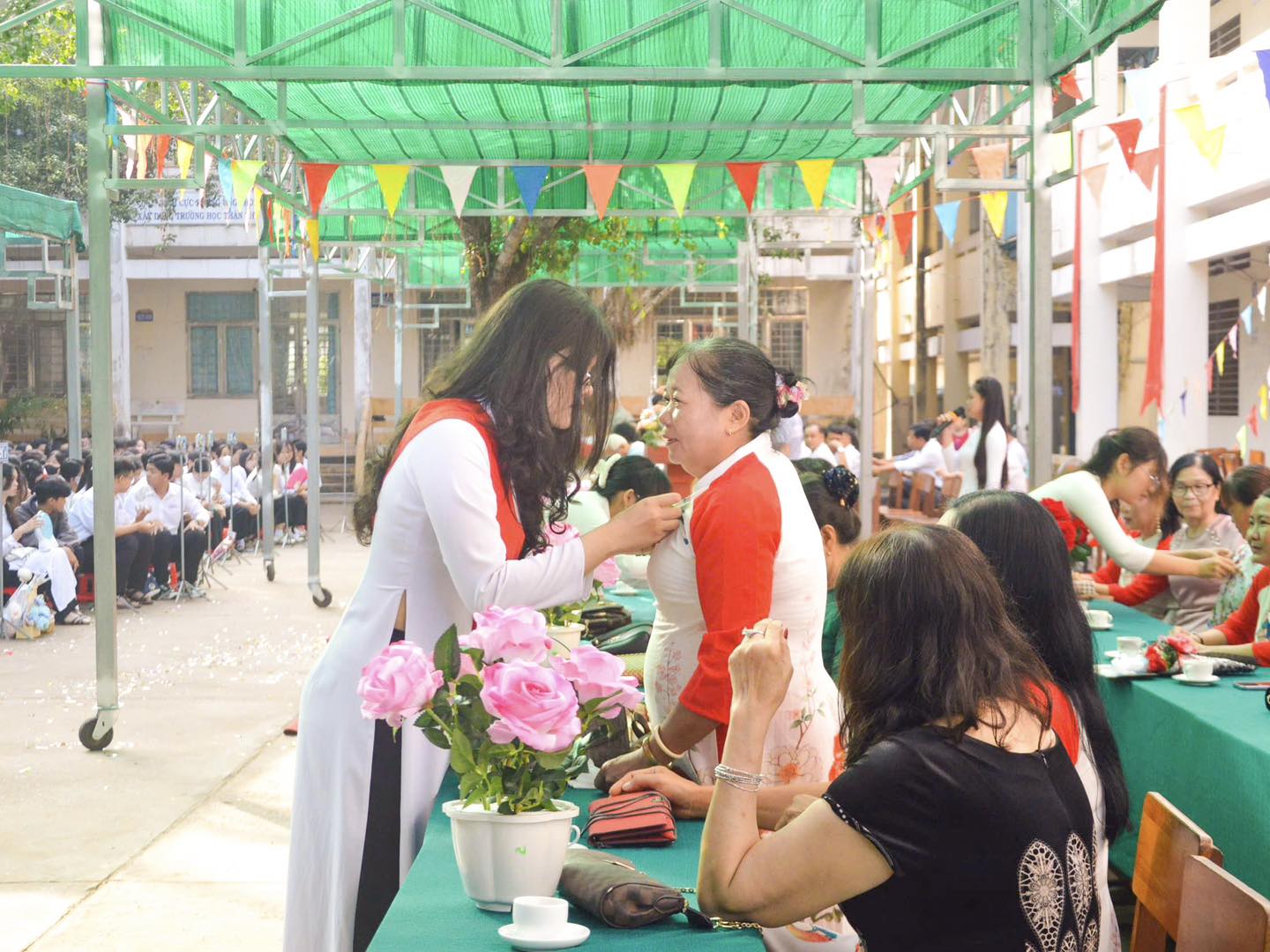 Tri Ân Thầy Cô Ngày Nhà Giáo Việt Nam" 🎓💐