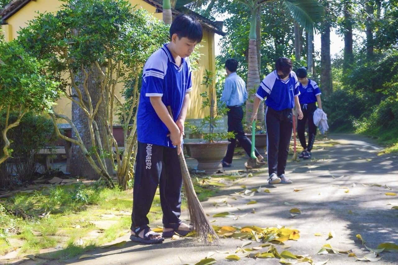 Gìn Giữ Di Sản Quê Hương Chùa Bà Lê 🏯✨